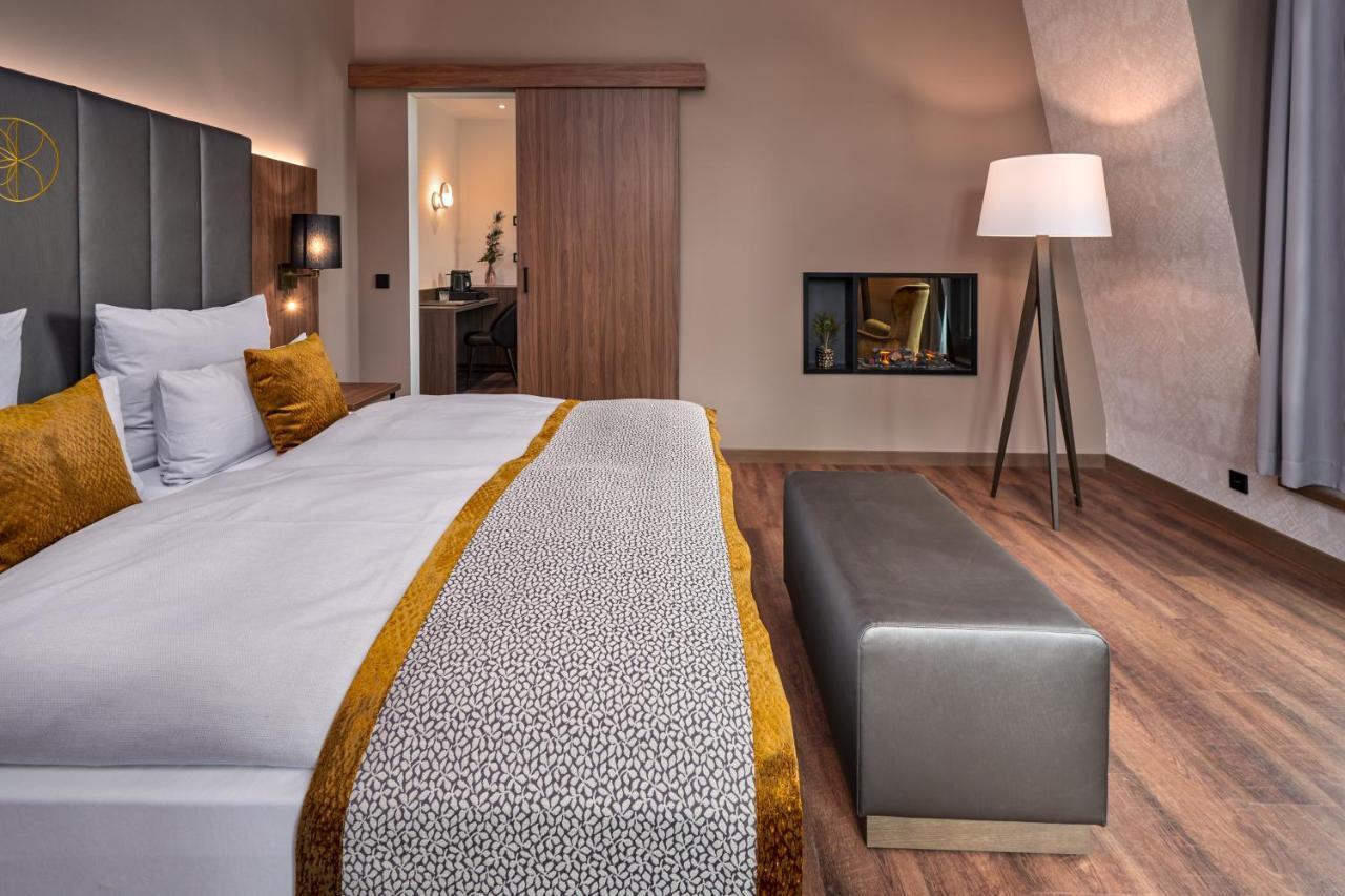Karls Hotel Сигмаринген Екстериор снимка