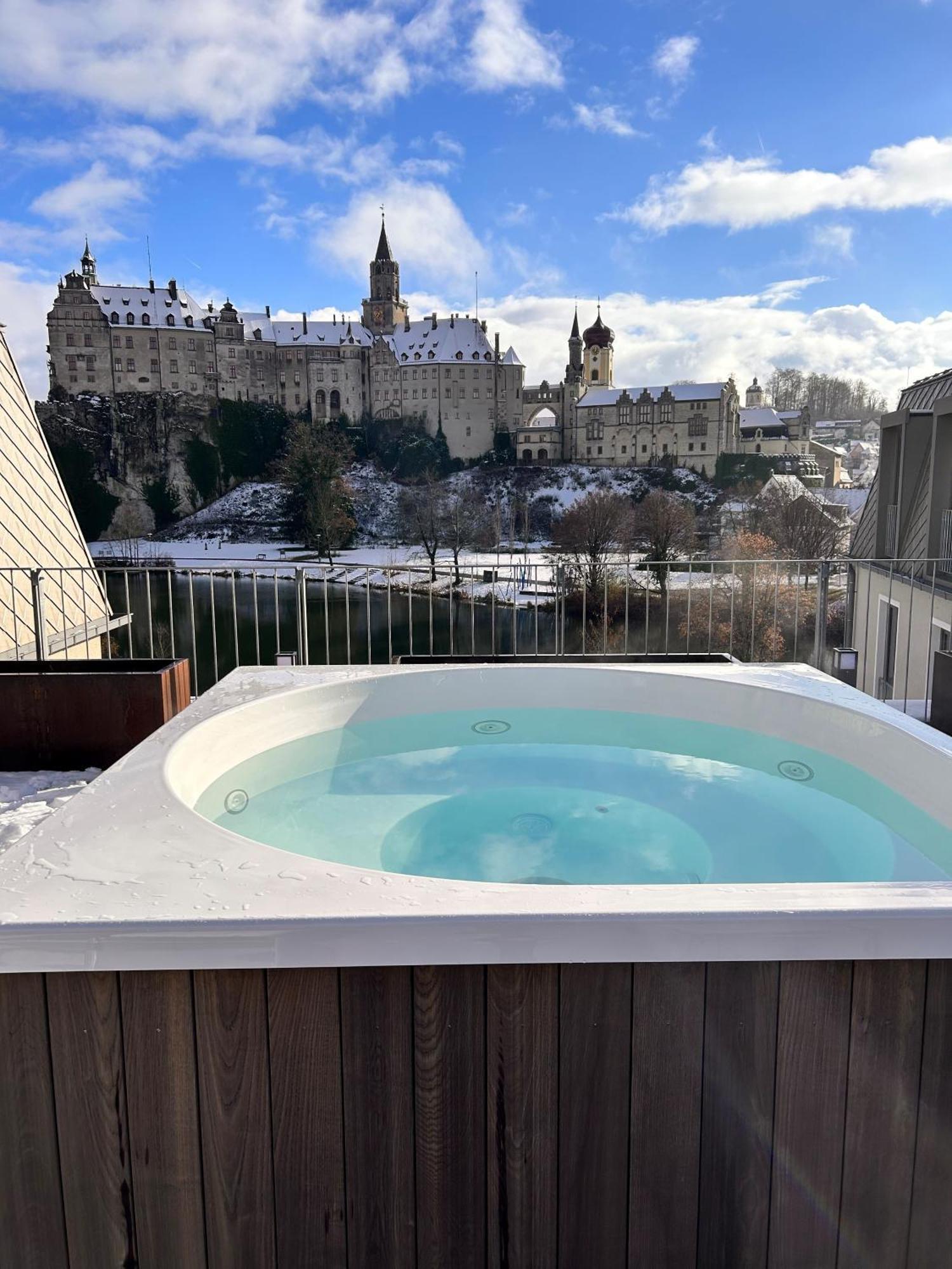 Karls Hotel Сигмаринген Екстериор снимка