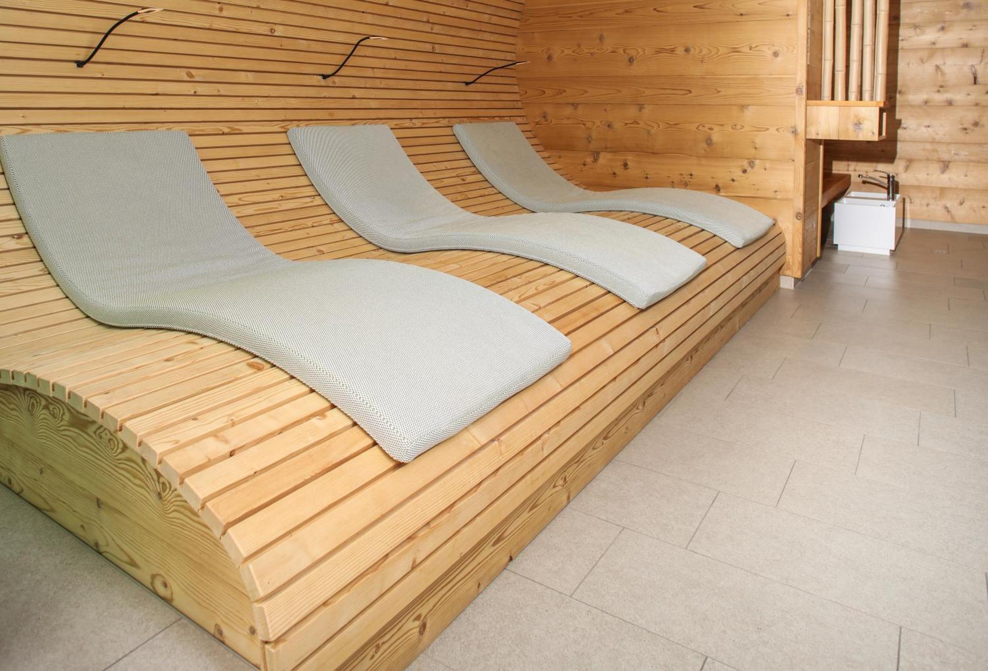 Karls Hotel Сигмаринген Екстериор снимка