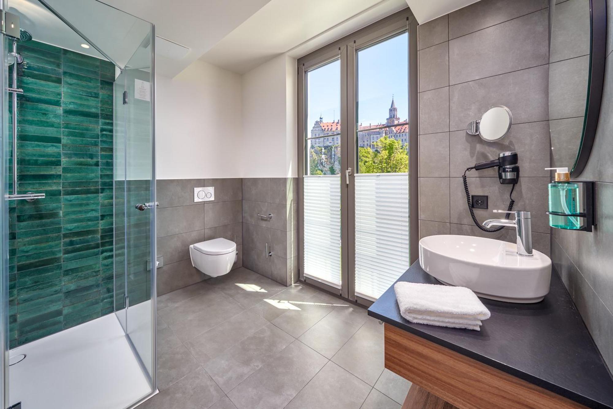 Karls Hotel Сигмаринген Екстериор снимка